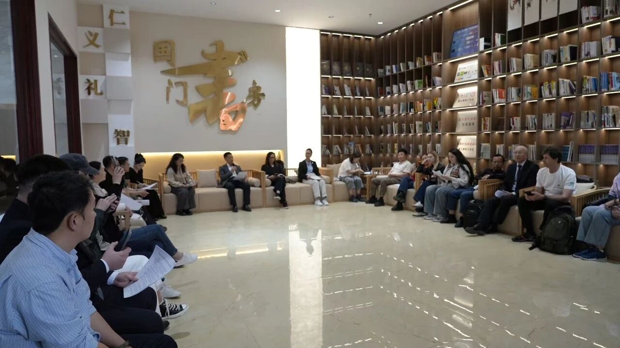 2026年第一期中国·霍尔果斯—中亚媒体沙龙在合作中心举行